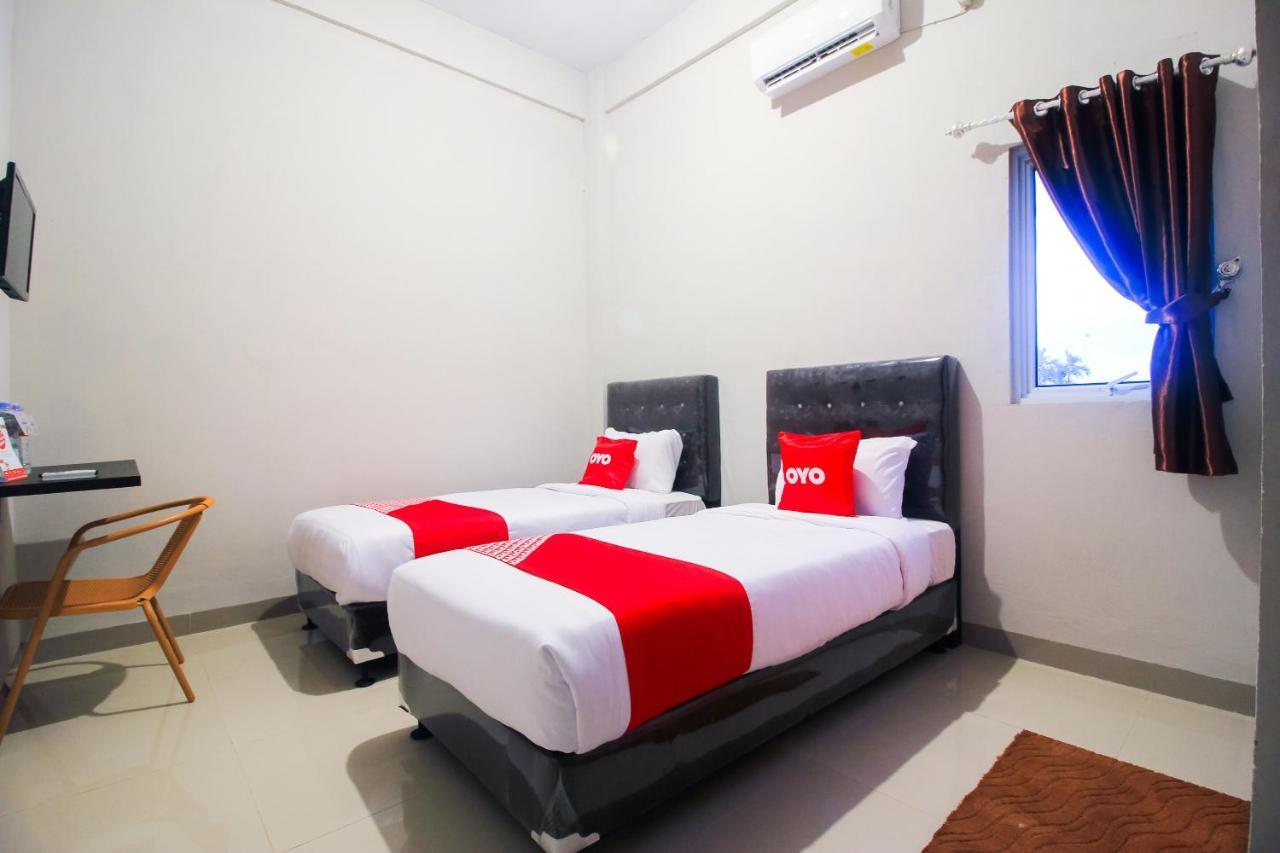Oyo 1653 Fajar Residence Pekanbaru Ngoại thất bức ảnh