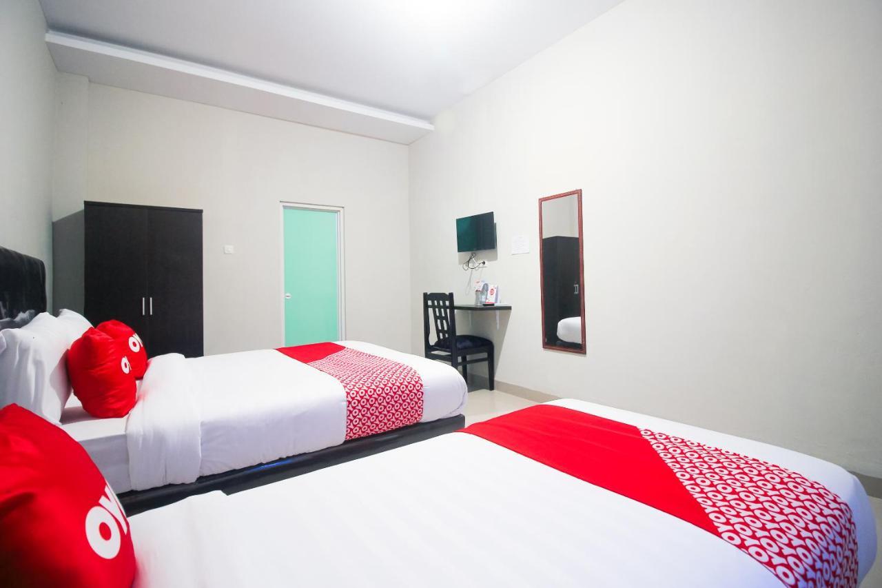 Oyo 1653 Fajar Residence Pekanbaru Ngoại thất bức ảnh