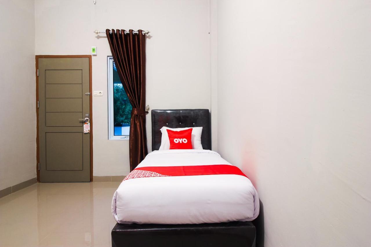Oyo 1653 Fajar Residence Pekanbaru Ngoại thất bức ảnh